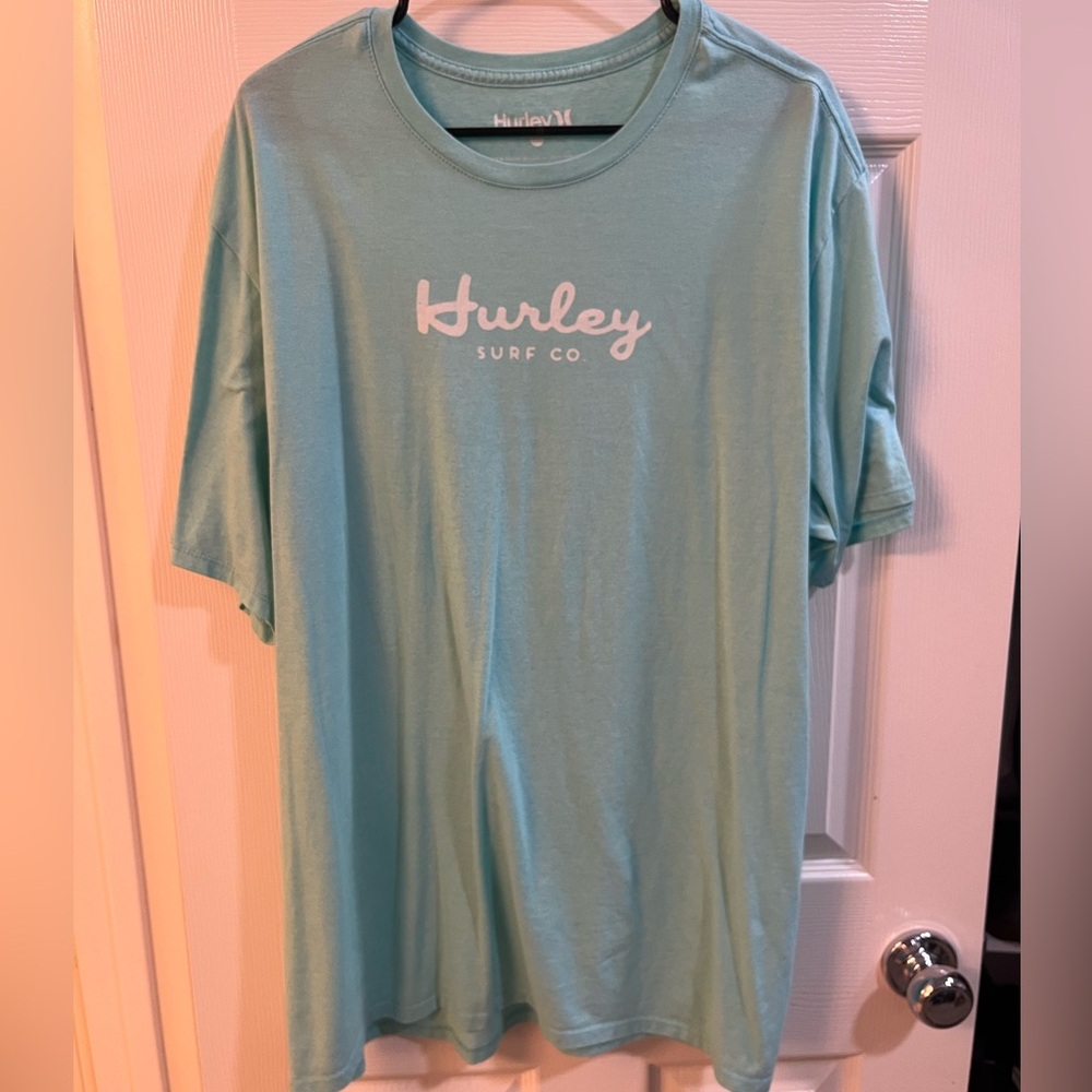 2XL Men’s Hurley Surf Co T-Shirt